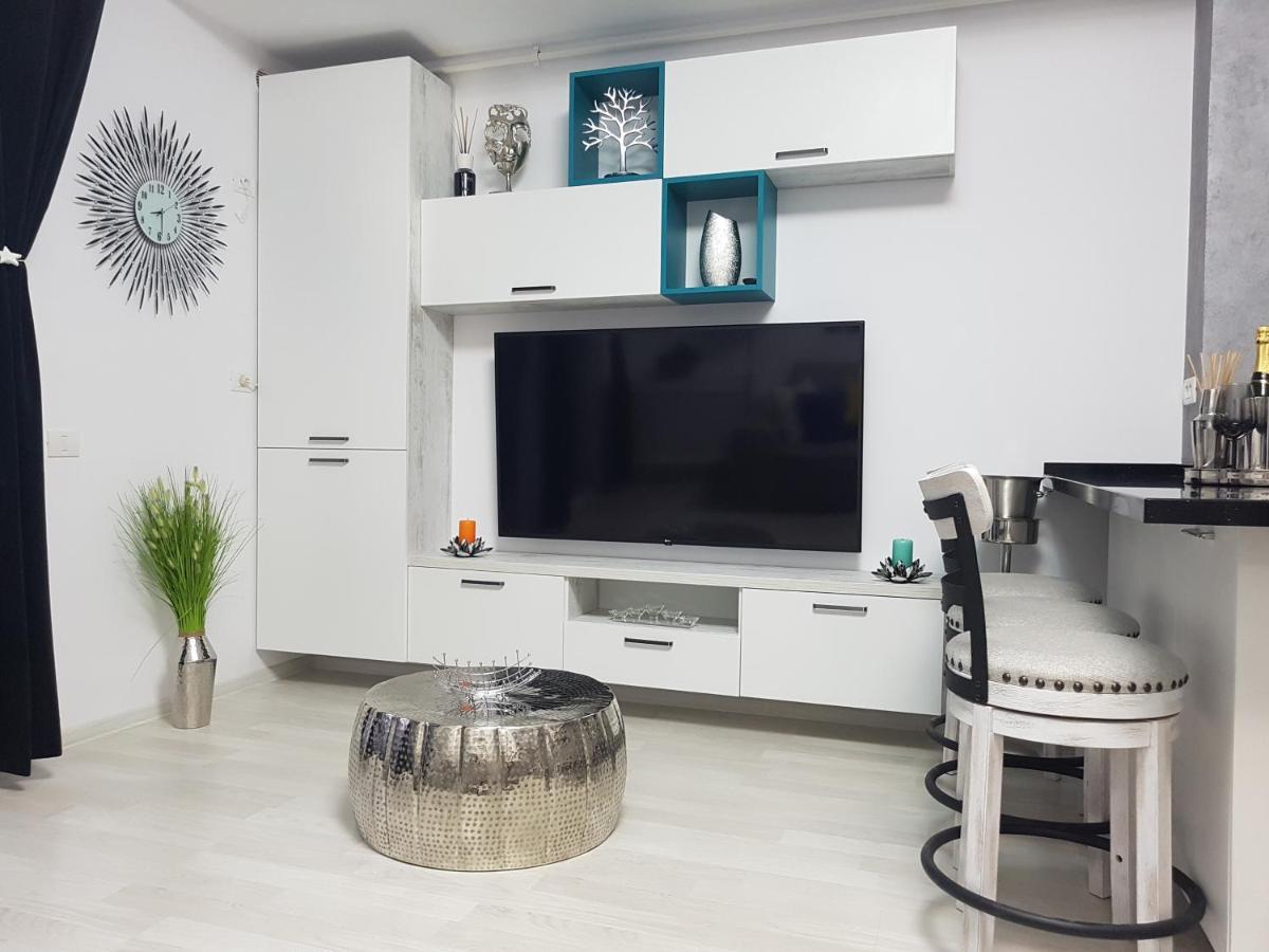 Apartmán Panoramis Promenada-Cezar Năvodari Exteriér fotografie