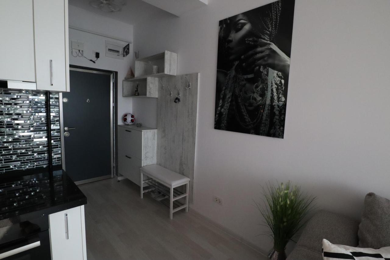 Apartmán Panoramis Promenada-Cezar Năvodari Exteriér fotografie